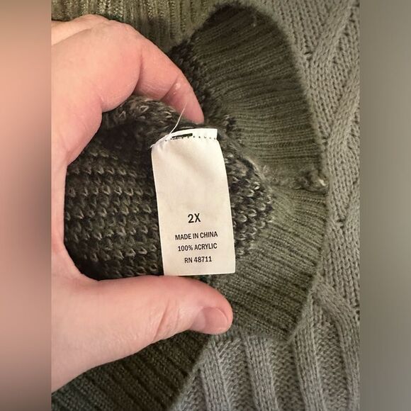 Woman’s Falls Creek V-Neck Sweater Camo Camouflage (711) - Picture 4 of 7